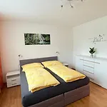 Holiday home Idyllisches Zur Alleinnutzung Nahe Bad Waltersdorf Neudau