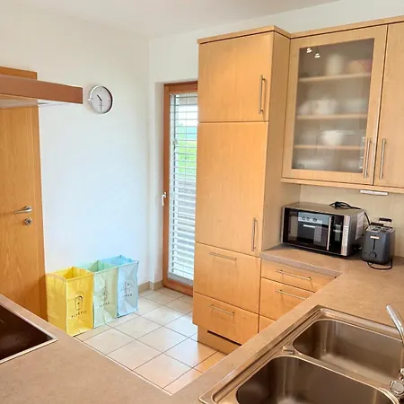 Holiday home Idyllisches Zur Alleinnutzung Nahe Bad Waltersdorf *