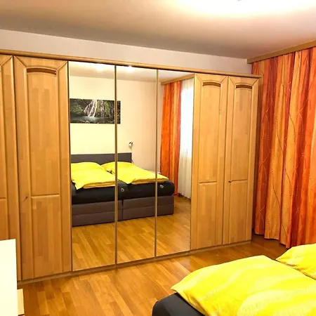 Holiday home Idyllisches Zur Alleinnutzung Nahe Bad Waltersdorf