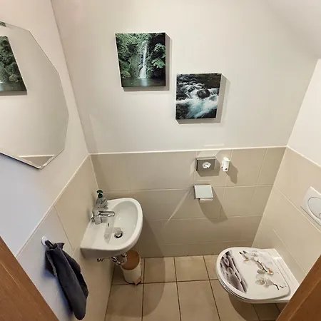 Idyllisches Zur Alleinnutzung Nur 6 Min Zu Den Thermen Bad Waltersdorf
